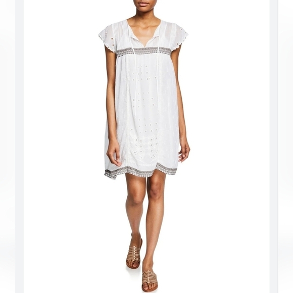 Johnny Was Dresses & Skirts - Johnny Was White DAISY EYELET DRESS Cap Sleeve Slip Keyhole Embroidery Size SMAL